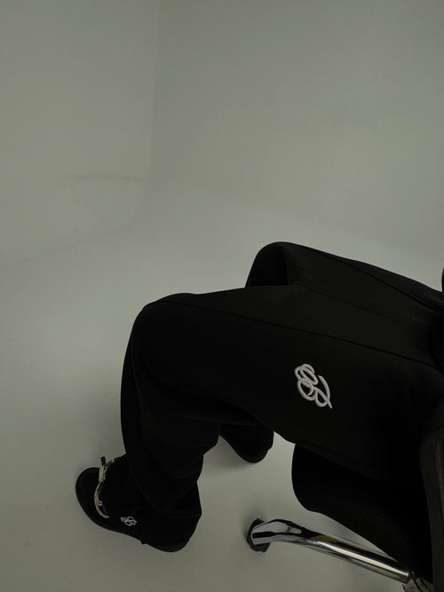 BLACK BAGGY SWEATPANTS