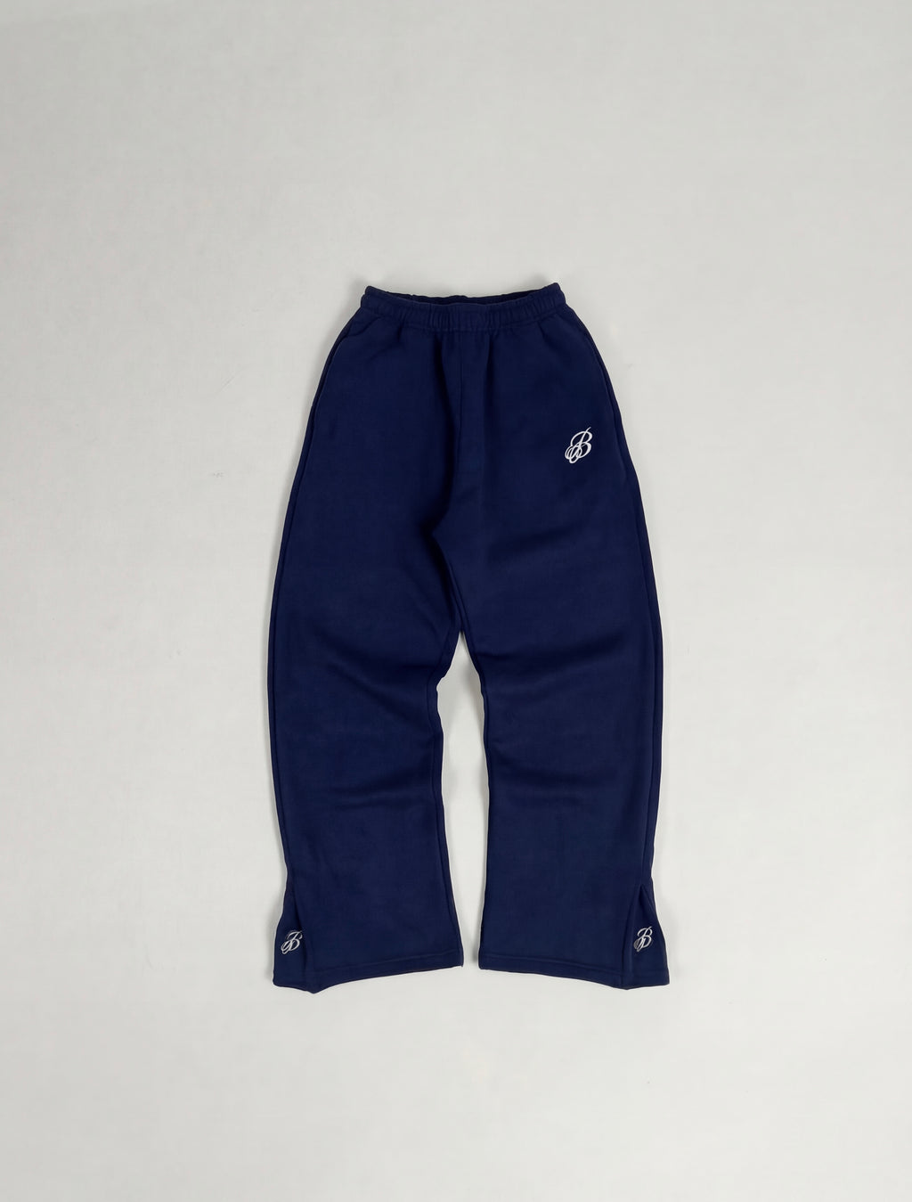 NAVY BAGGY SWEATPANTS