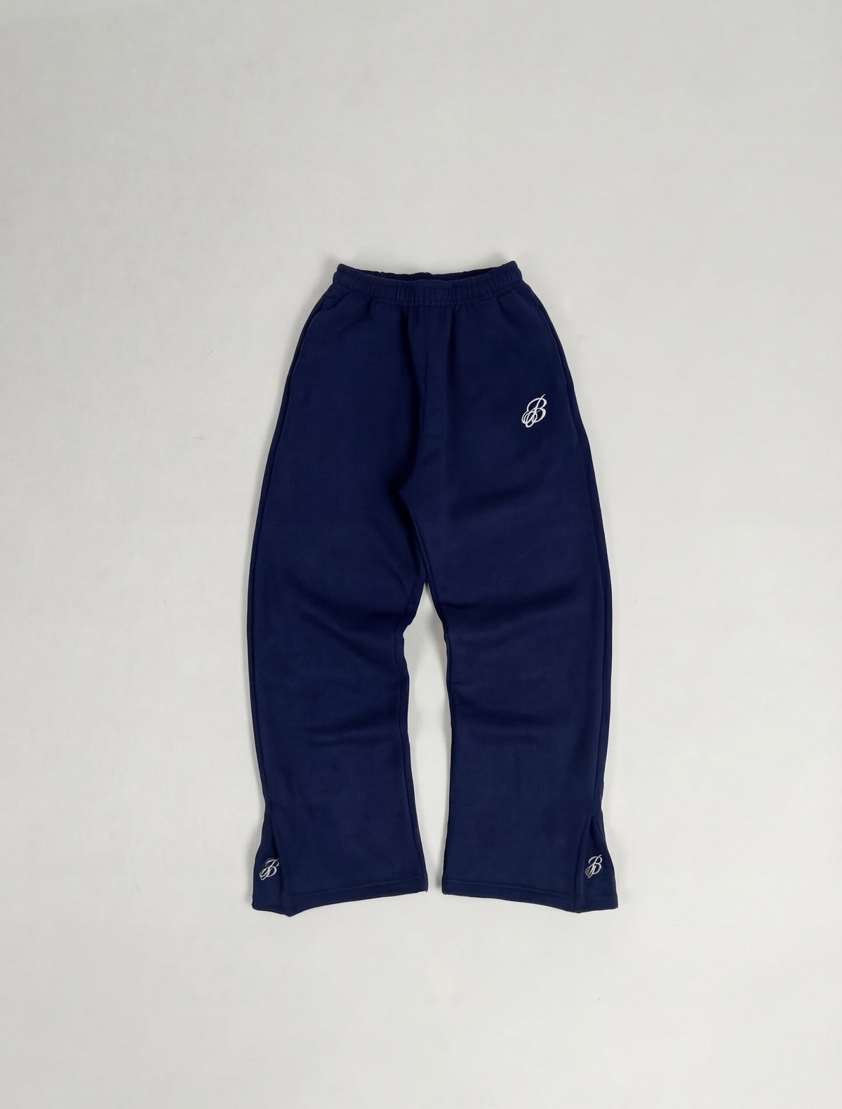 NAVY BAGGY SWEATPANTS